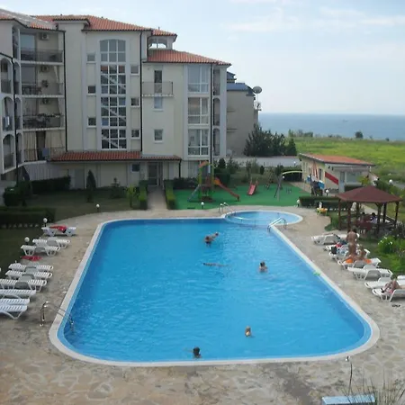 Rutland Beach 3*