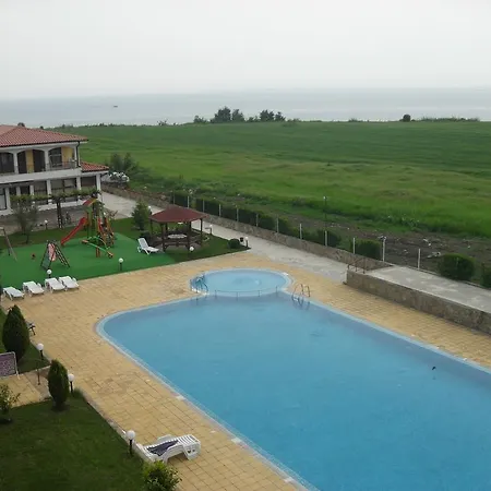 Rutland Beach Ξενοδοχείο με διαμερίσματα 3*